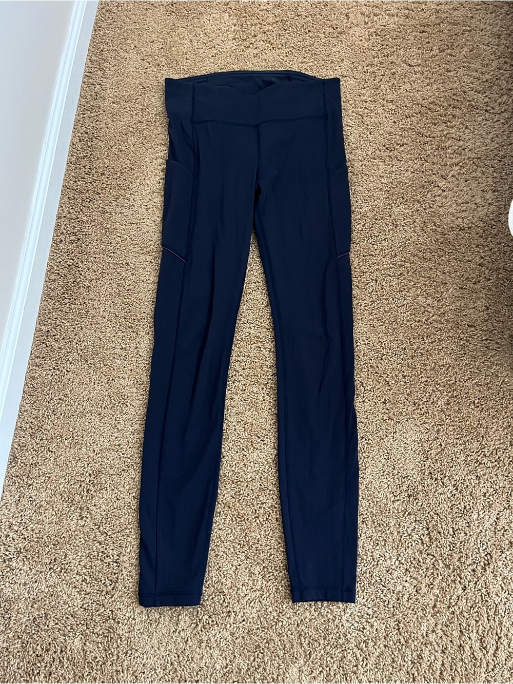 Lululemon Navy High-Rise Leggings with Side Pocket - Picture 6 of 6